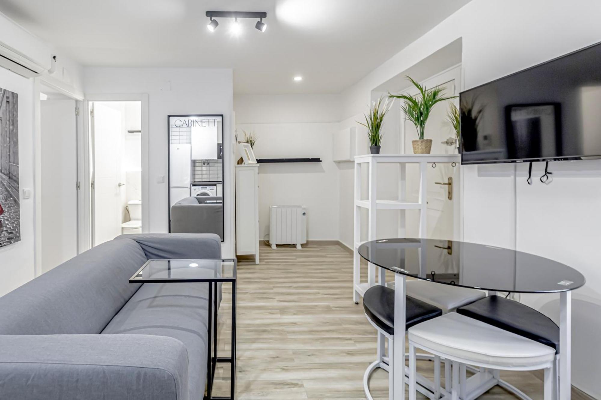 Apartamentos Pensamiento Madrid Esterno foto